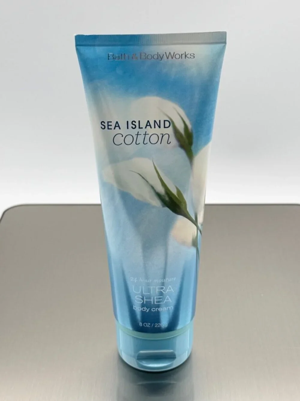 Bath & Body Works SEA ISLAND COTTON Body Cream Lotion Moisturizer 8oz-DISCOUNTED